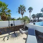 Magica 7 Minutes Walk To Center With Pool And A/c Villa Playa Blanca (Lanzarote)
