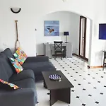 Magica 7 Minutes Walk To Center With Pool And A/c Villa Playa Blanca (Lanzarote)