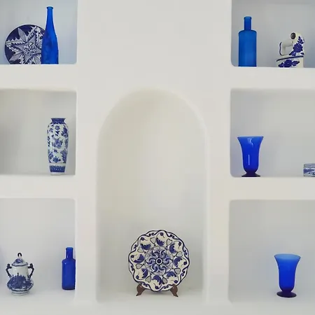 Magica 7 Minutes Walk To Center With Pool And A/c *