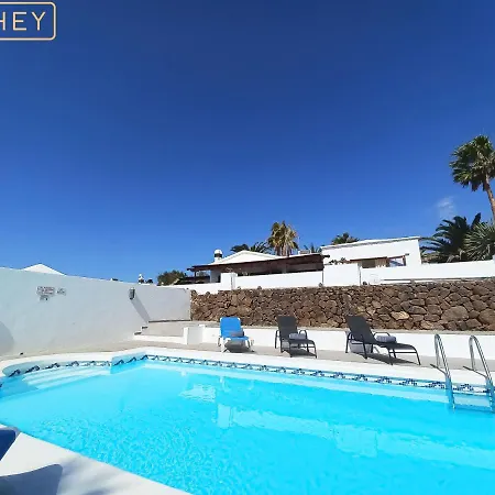 Magica 7 Minutes Walk To Center With Pool And A/c Playa Blanca (Lanzarote)