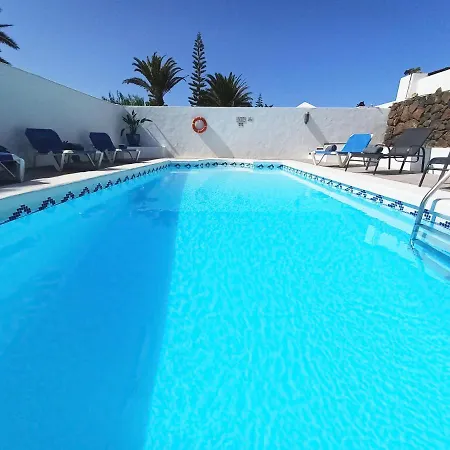 Magica 7 Minutes Walk To Center With Pool And A/c * Playa Blanca (Lanzarote)