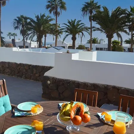 Magica 7 Minutes Walk To Center With Pool And A/c * Playa Blanca (Lanzarote)