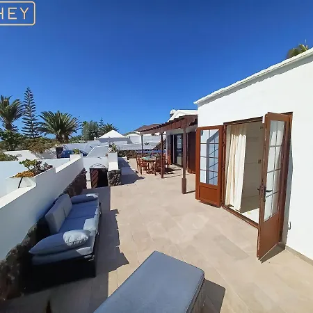 Magica 7 Minutes Walk To Center With Pool And A/c Playa Blanca (Lanzarote)