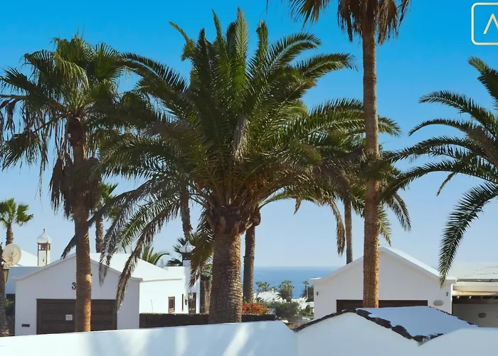 Magica 7 Minutes Walk To Center With Pool And A/c