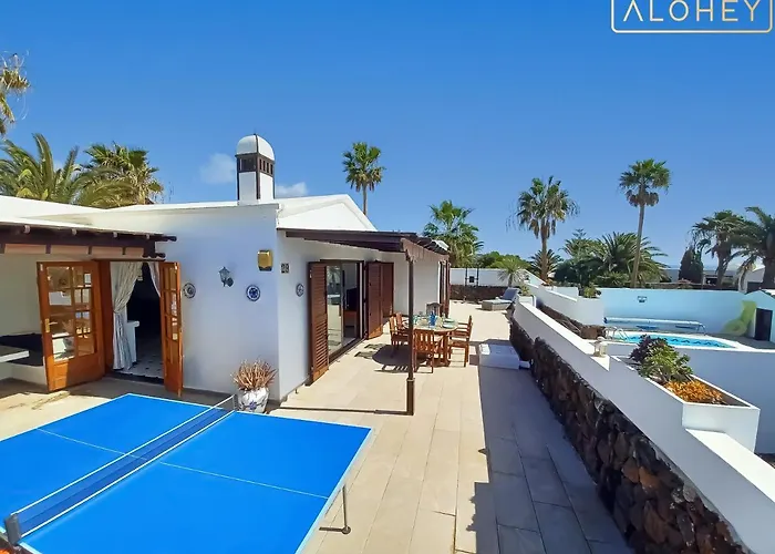 Magica 7 Minutes Walk To Center With Pool And A/c Playa Blanca