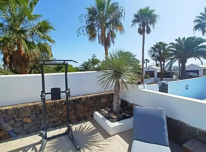 Magica 7 Minutes Walk To Center With Pool And A/c Villa Playa Blanca